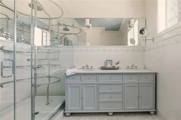 $3,400,000 | 1 Ichabod Lane, Middletown, RI 02842