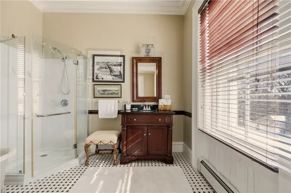 $3,400,000 | 1 Ichabod Lane, Middletown, RI 02842