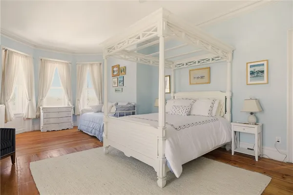 $3,400,000 | 1 Ichabod Lane, Middletown, RI 02842