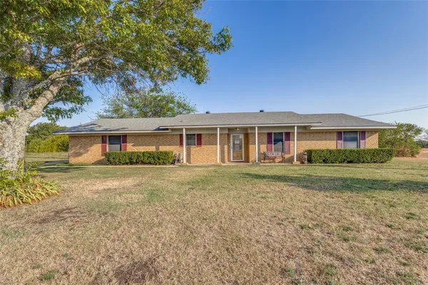 $310,000 | 5105 Rolling Hills Drive, Sherman, TX 75092