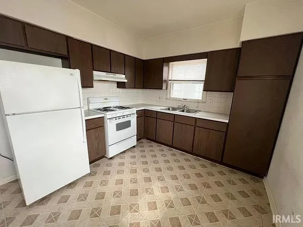 $279,000 | 2848 Pennsylvania Street, Evansville, IN 47712