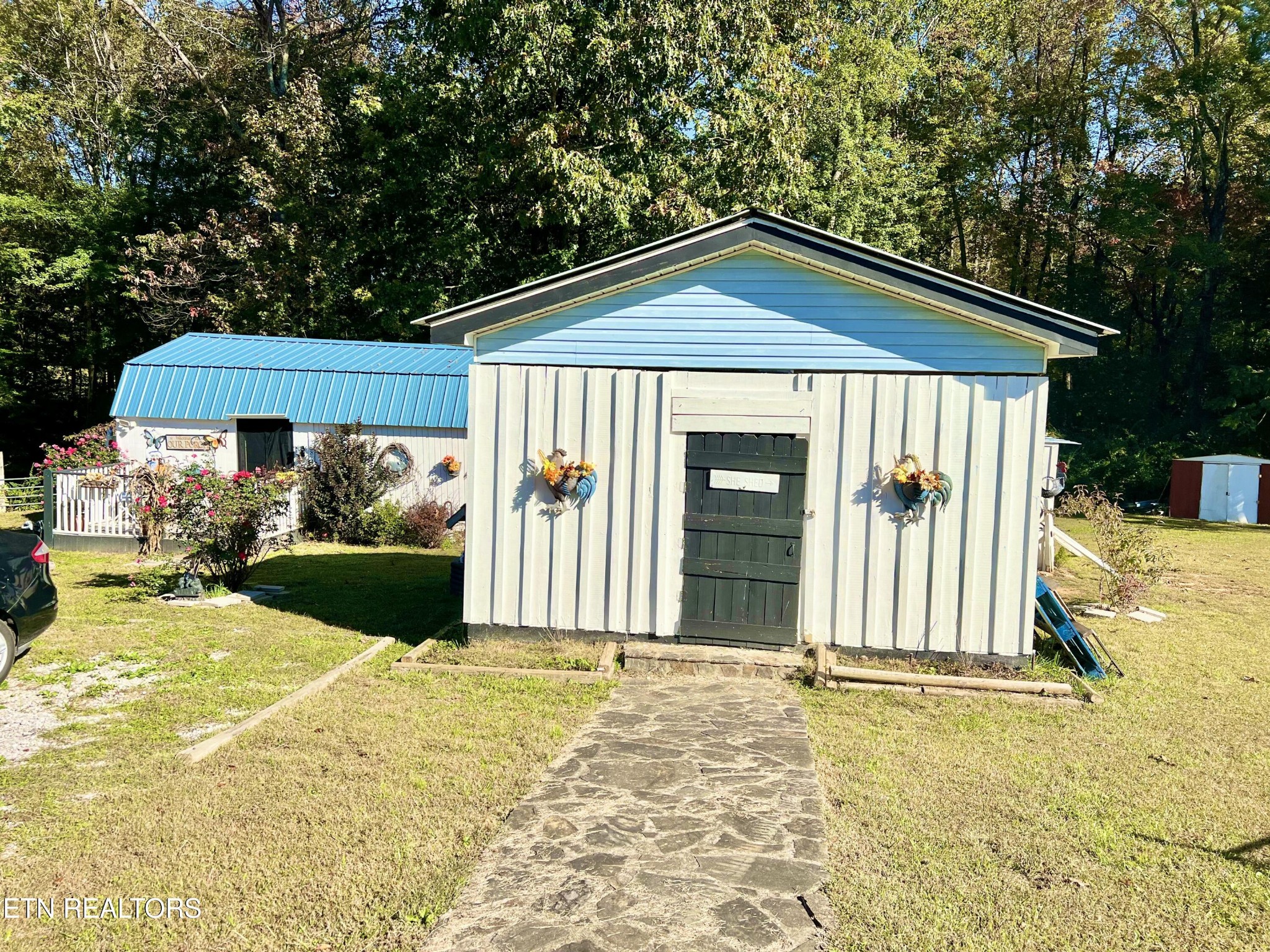 284 Ray Cross Road Harriman, TN 37748 - Photo 2 of 27 Gallery Image 2