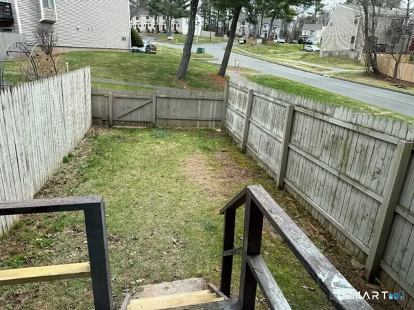 $267,500 | 81 Sterling Village, Unit 81, Meriden, CT 06450