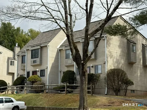 $267,500 | 81 Sterling Village, Unit 81, Meriden, CT 06450