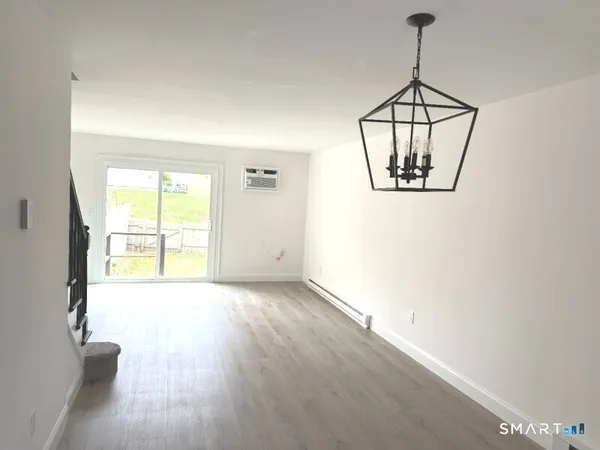 $267,500 | 81 Sterling Village, Unit 81, Meriden, CT 06450
