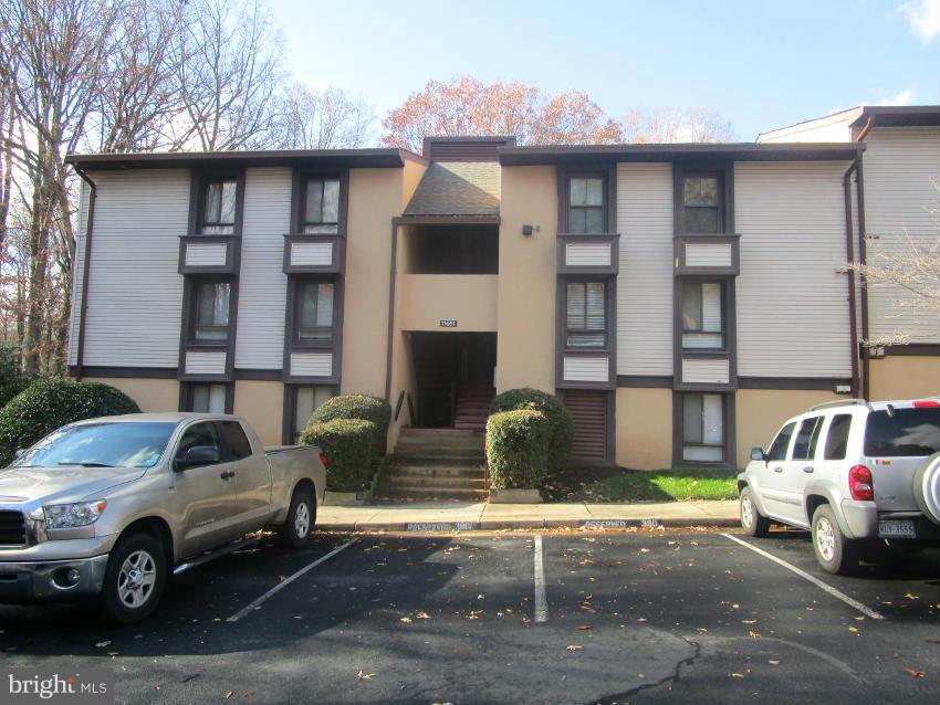 11651 Stoneview Square, Unit 12C Reston, VA 20191 - Photo 1 of 8 Exterior (Front)