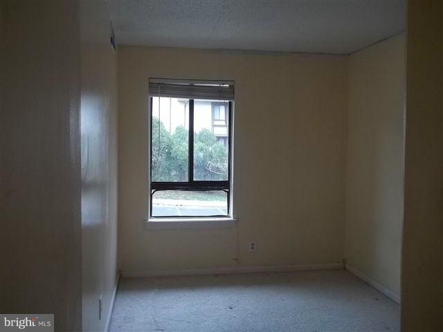 11651 Stoneview Square, Unit 12C Reston, VA 20191 - Photo 5 of 8 Bedroom