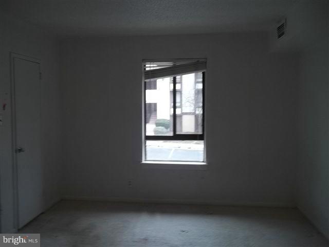 11651 Stoneview Square, Unit 12C Reston, VA 20191 - Photo 6 of 8 Bedroom