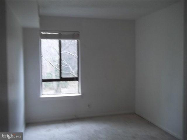 11651 Stoneview Square, Unit 12C Reston, VA 20191 - Photo 7 of 8 Bedroom
