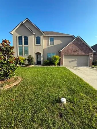 $319,999 | 668 Lakeshore Village Drive, Slidell, LA 70461