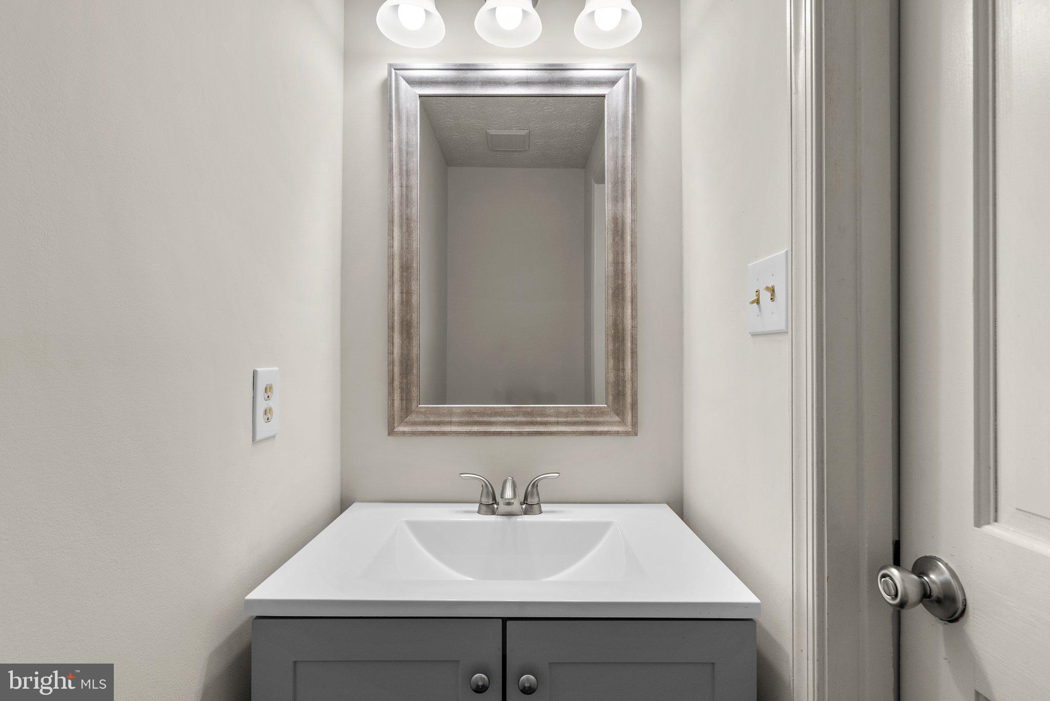 1280 Windmill Lane Silver Spring, MD 20905 - Photo 20 of 53