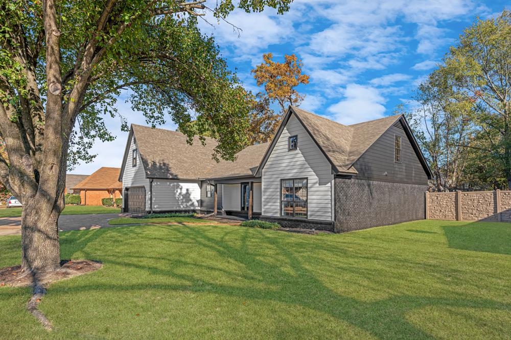 3358 Altruria Road Bartlett, TN 38135 - Photo 3 of 28 a view of a house with a yard