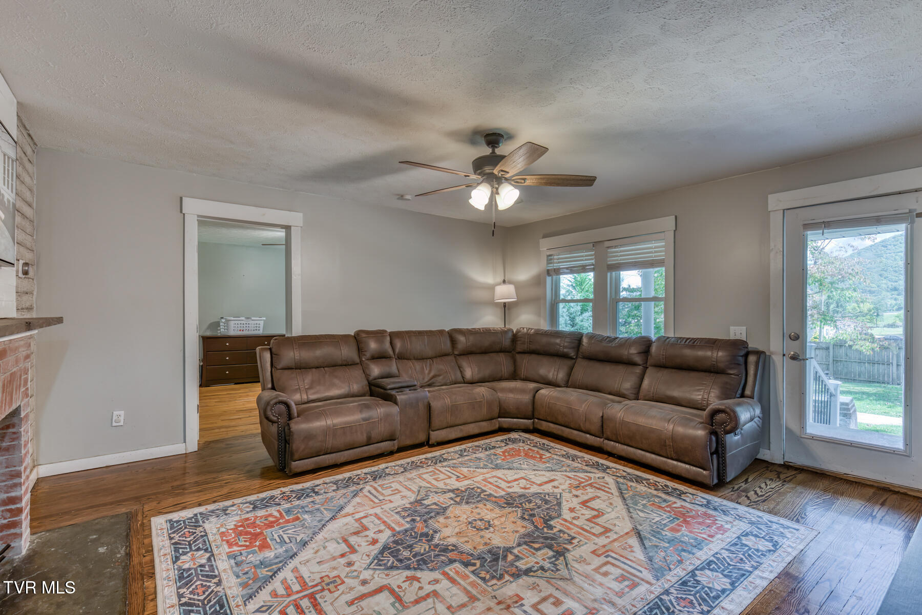 301 Polly Erwin Road Erwin, TN 37650 - Photo 13 of 39 301 Polly Erwin Rd-13