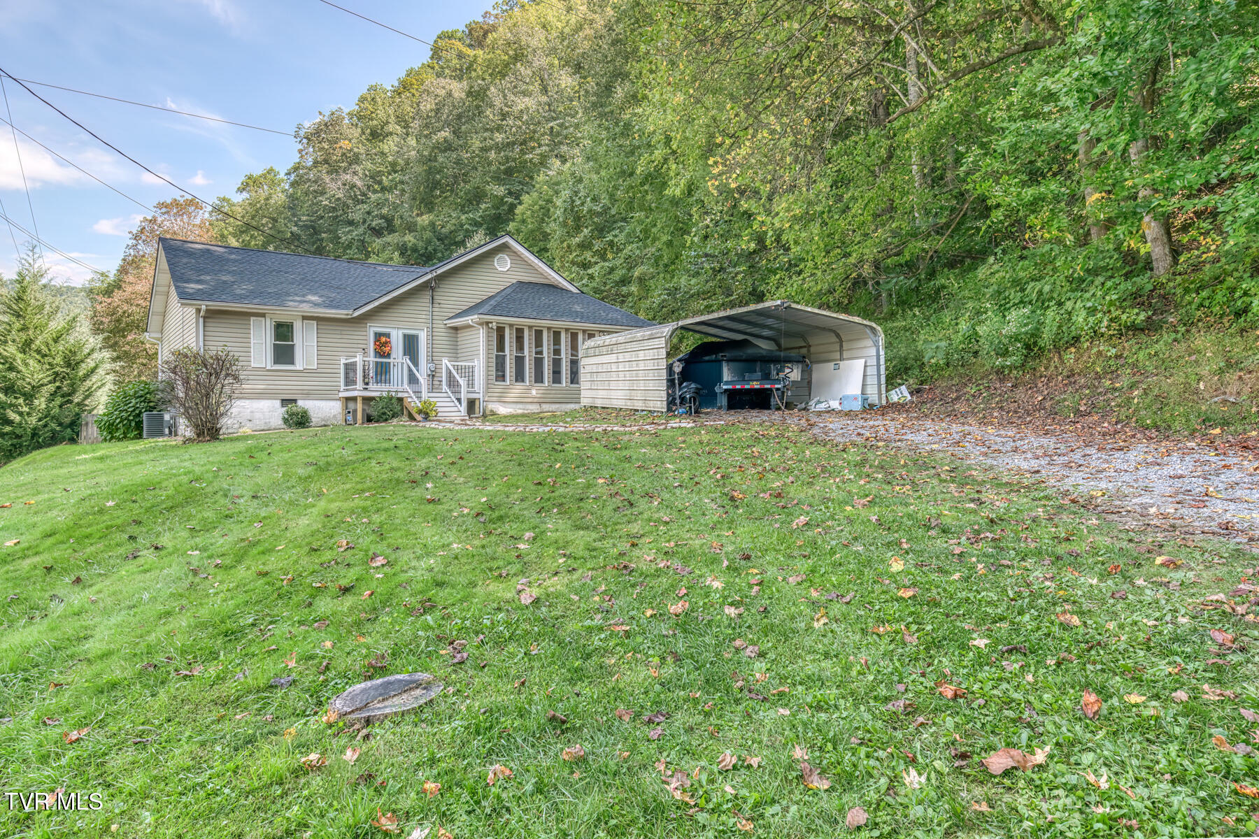 301 Polly Erwin Road Erwin, TN 37650 - Photo 36 of 39 301 Polly Erwin Rd-36