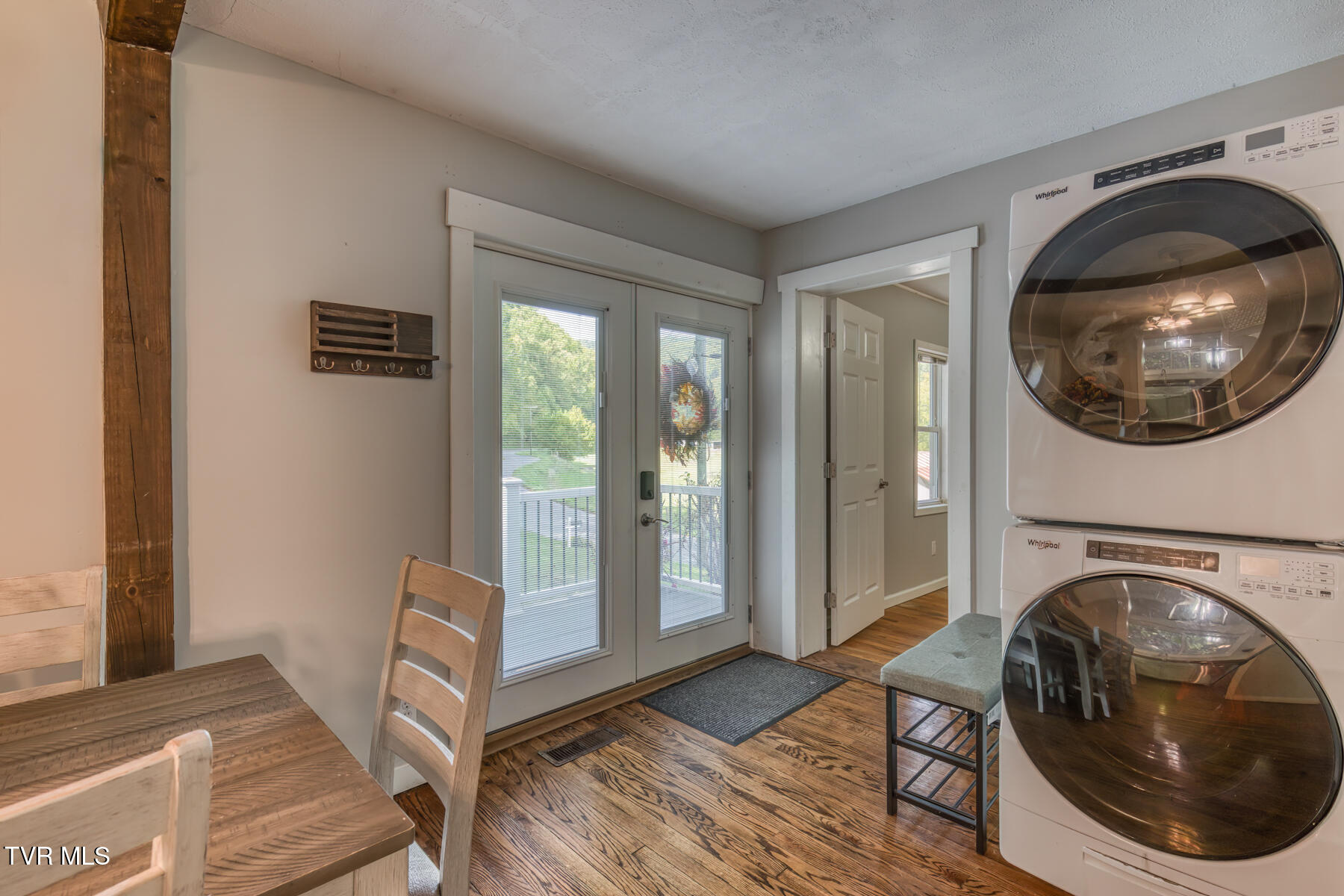 301 Polly Erwin Road Erwin, TN 37650 - Photo 7 of 39 301 Polly Erwin Rd-7