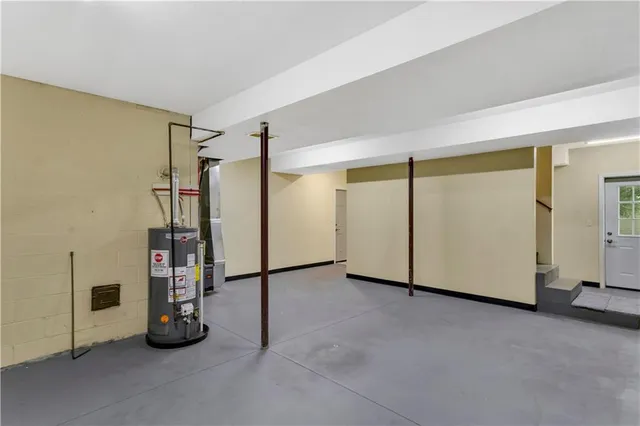 $275,000 | 1225 Mercer Road, Ellwood City, PA 16117