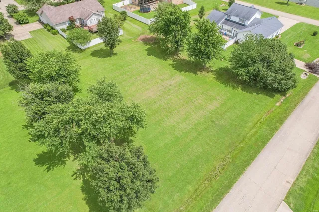 $38,000 | 0 Lot 15 Northwest Oaks Estates, Dexter, MO 63841
