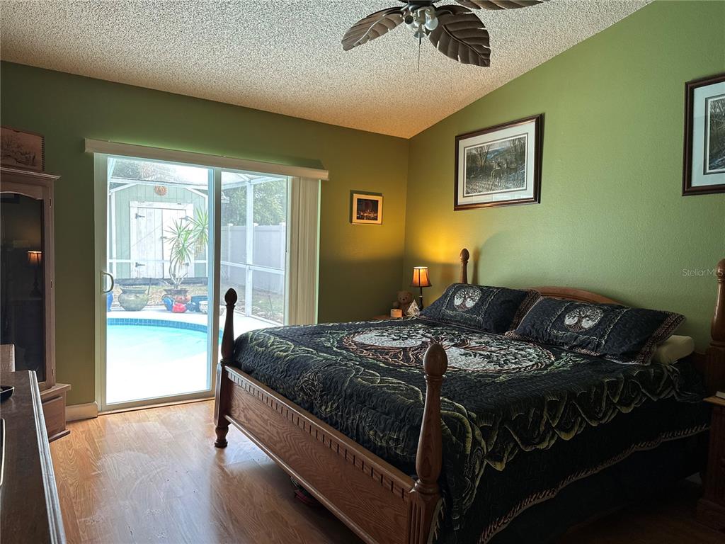 8313 Wrens Way Largo, FL 33773 - Photo 16 of 26