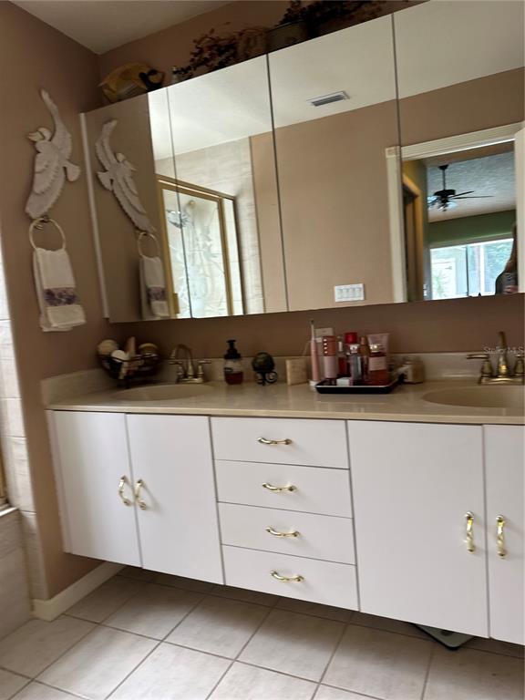 8313 Wrens Way Largo, FL 33773 - Photo 18 of 26