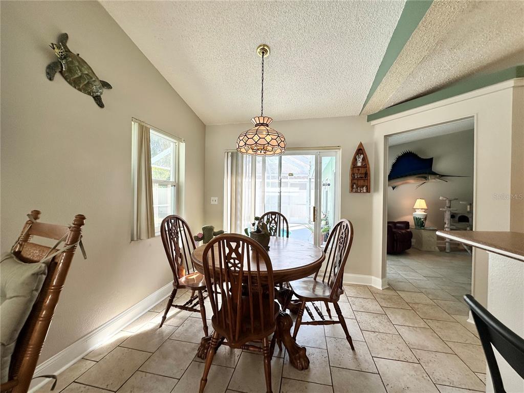 8313 Wrens Way Largo, FL 33773 - Photo 9 of 26