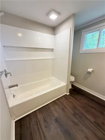 $1,475 | 1510 Huron Avenue, New Castle, PA 16101