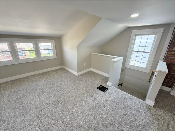 $1,475 | 1510 Huron Avenue, New Castle, PA 16101