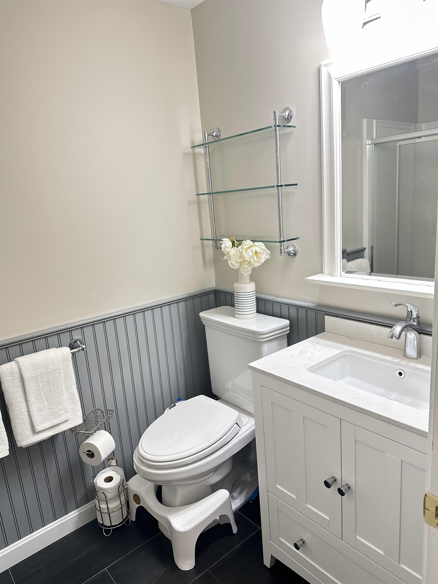 9 Bartemus Trail, Unit 301 Nashua, NH 03063 - Photo 11 of 15