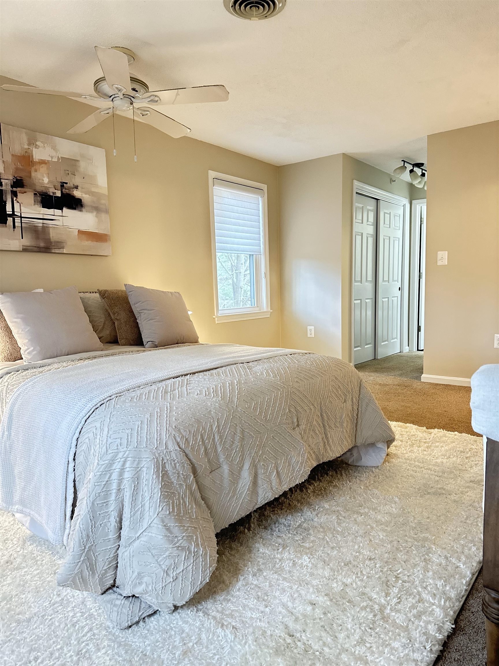 9 Bartemus Trail, Unit 301 Nashua, NH 03063 - Photo 9 of 15