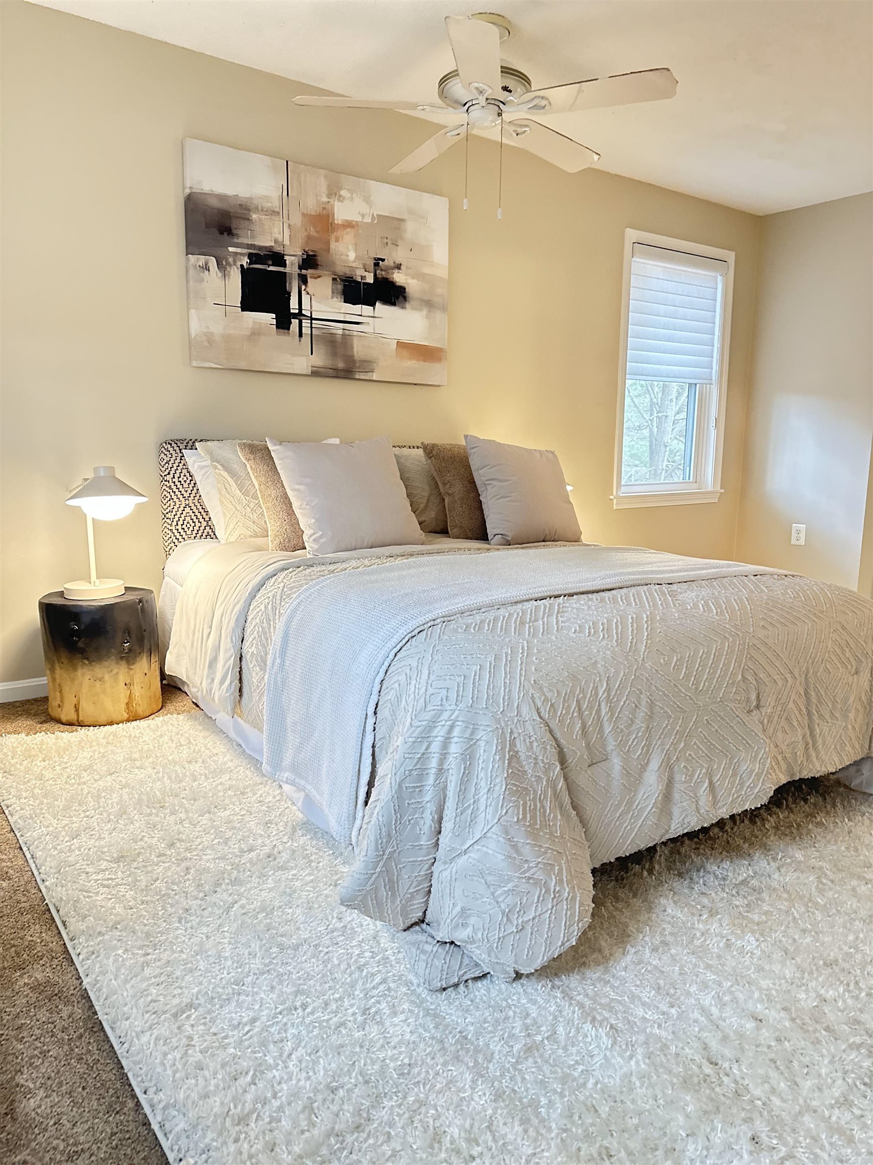 9 Bartemus Trail, Unit 301 Nashua, NH 03063 - Photo 10 of 15