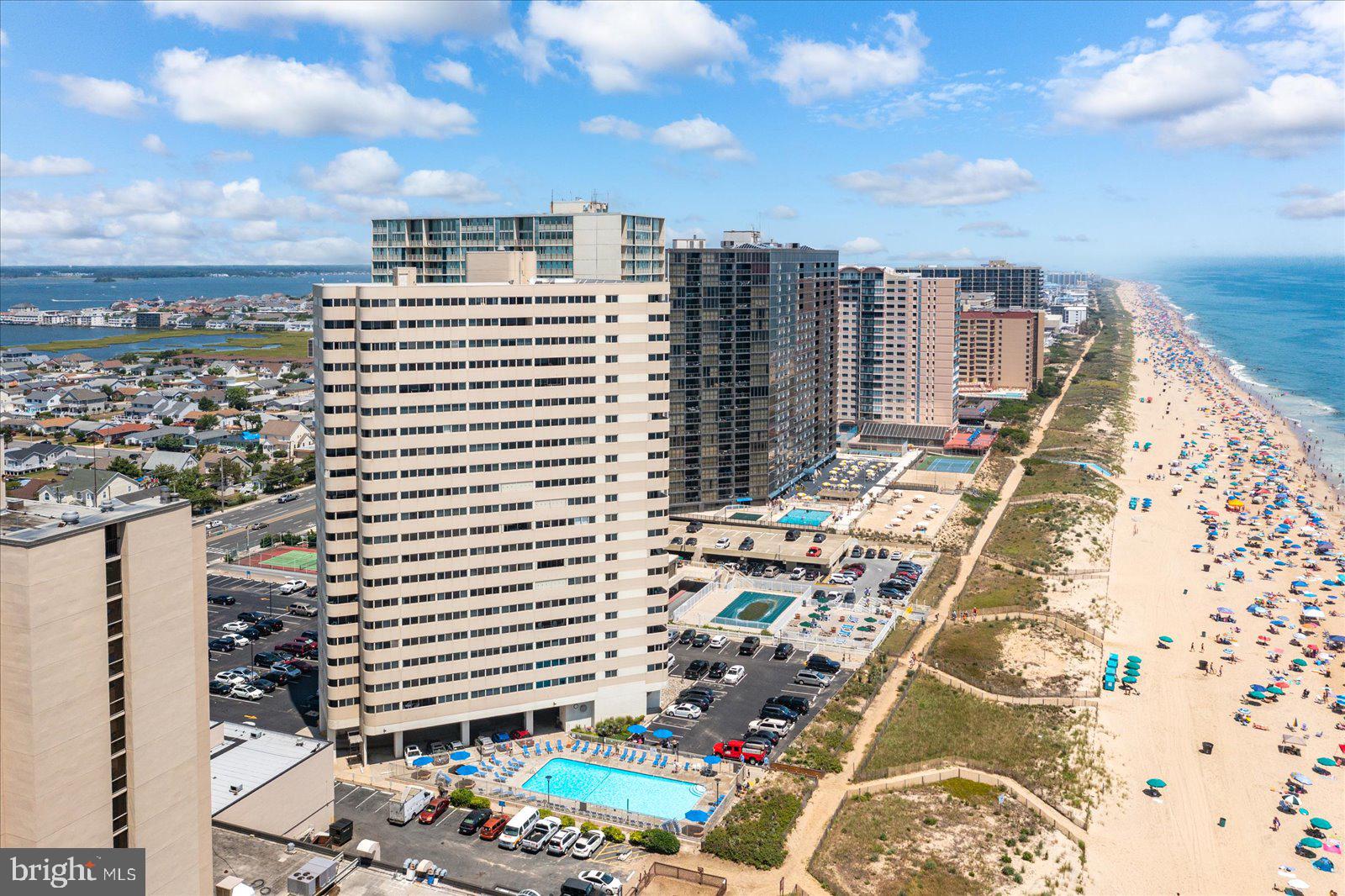 10300 Coastal Highway, Unit 1808 Ocean City, MD 21842 - Photo 4 of 47 a view of city with balcony
