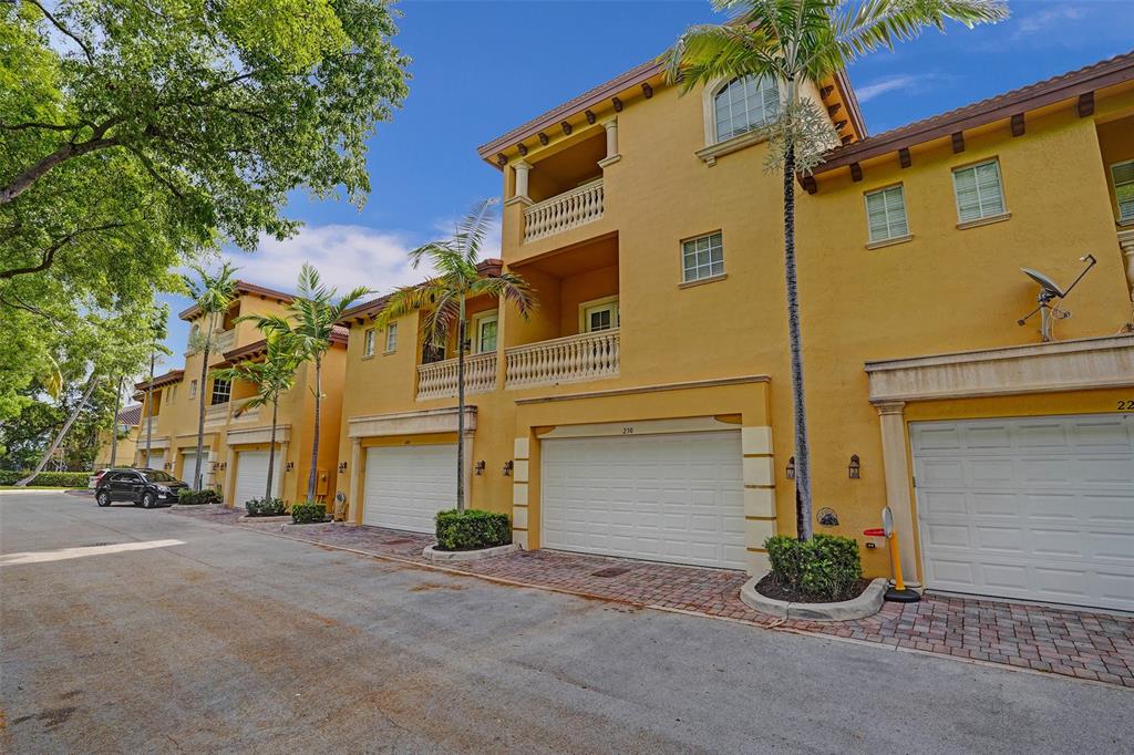 230 Northeast 69th Circle, Unit 230 Boca Raton, FL 33487 - Photo 85 of 91 front view of a house