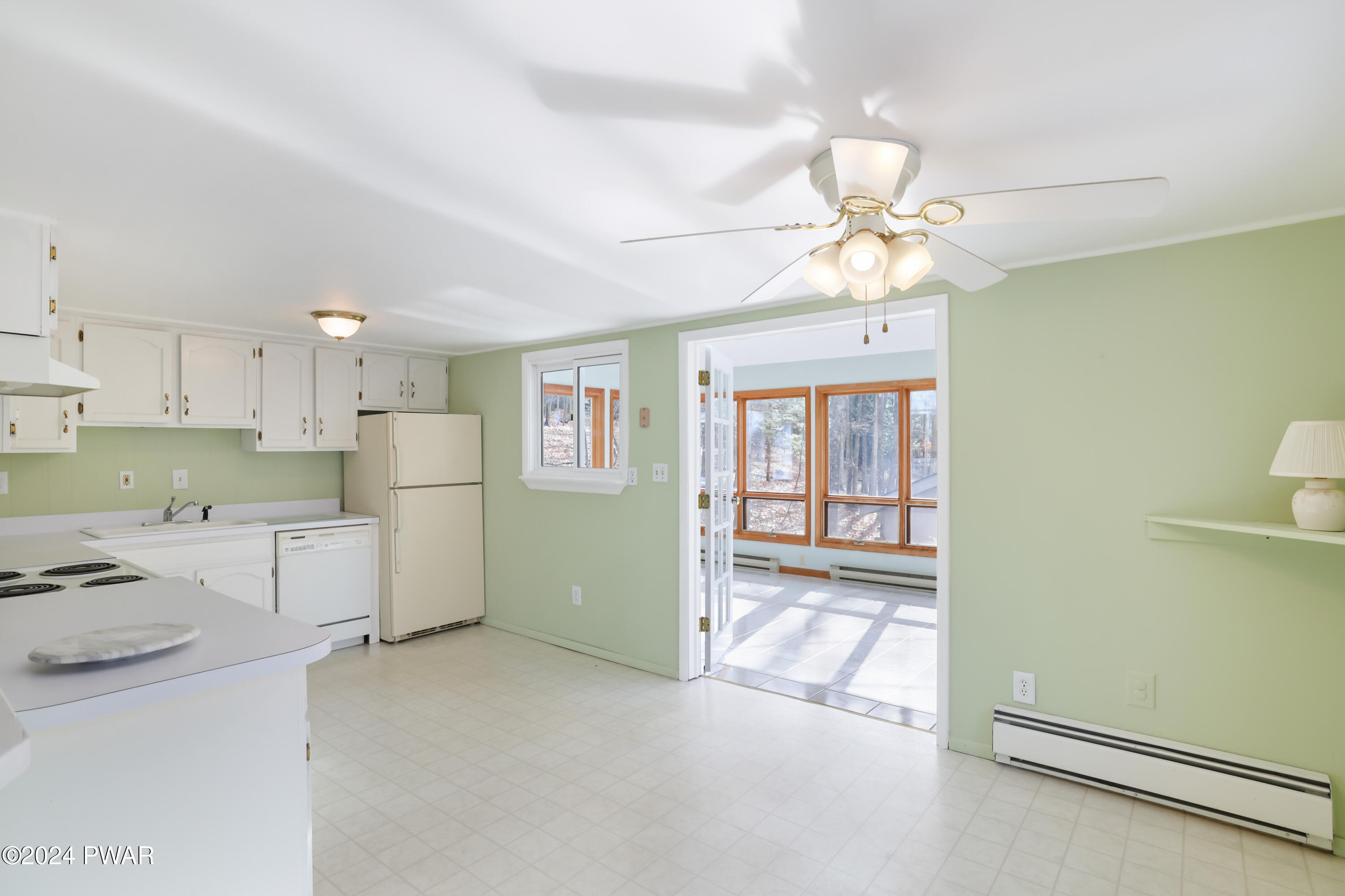 100 Cedar Ridge Road Hawley, PA 18428 - Photo 12 of 61 Kitchen