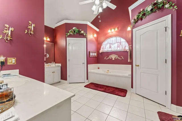 $575,000 | 44334 Highway 42, Prairieville, LA 70769