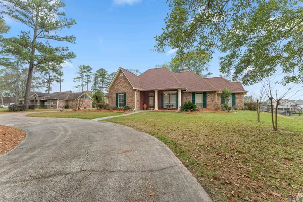$575,000 | 44334 Highway 42, Prairieville, LA 70769