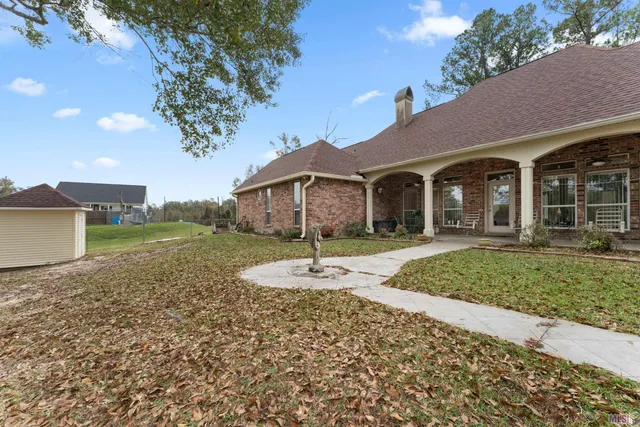$575,000 | 44334 Highway 42, Prairieville, LA 70769