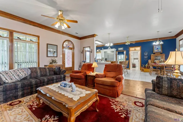 $575,000 | 44334 Highway 42, Prairieville, LA 70769