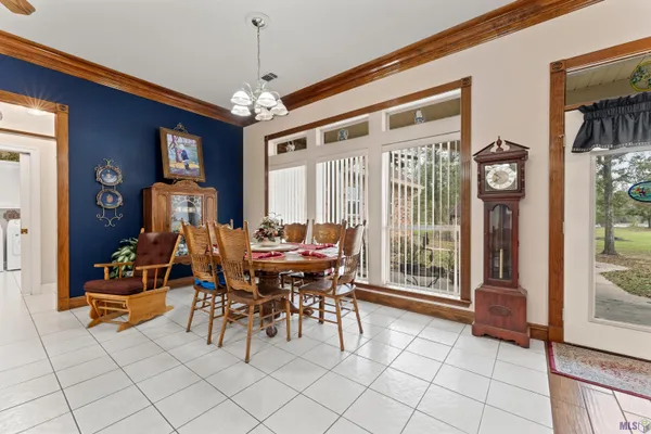 $575,000 | 44334 Highway 42, Prairieville, LA 70769