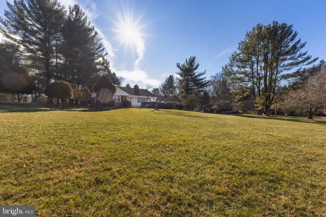 $700,000 | 412 Vierling Drive, Silver Spring, MD 20904