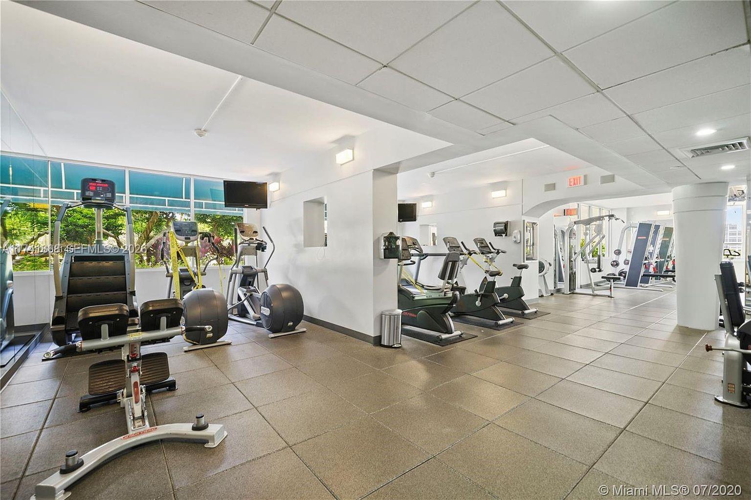 888 Brickell Key Drive, Unit 600 Miami, FL 33131 - Photo 21 of 24