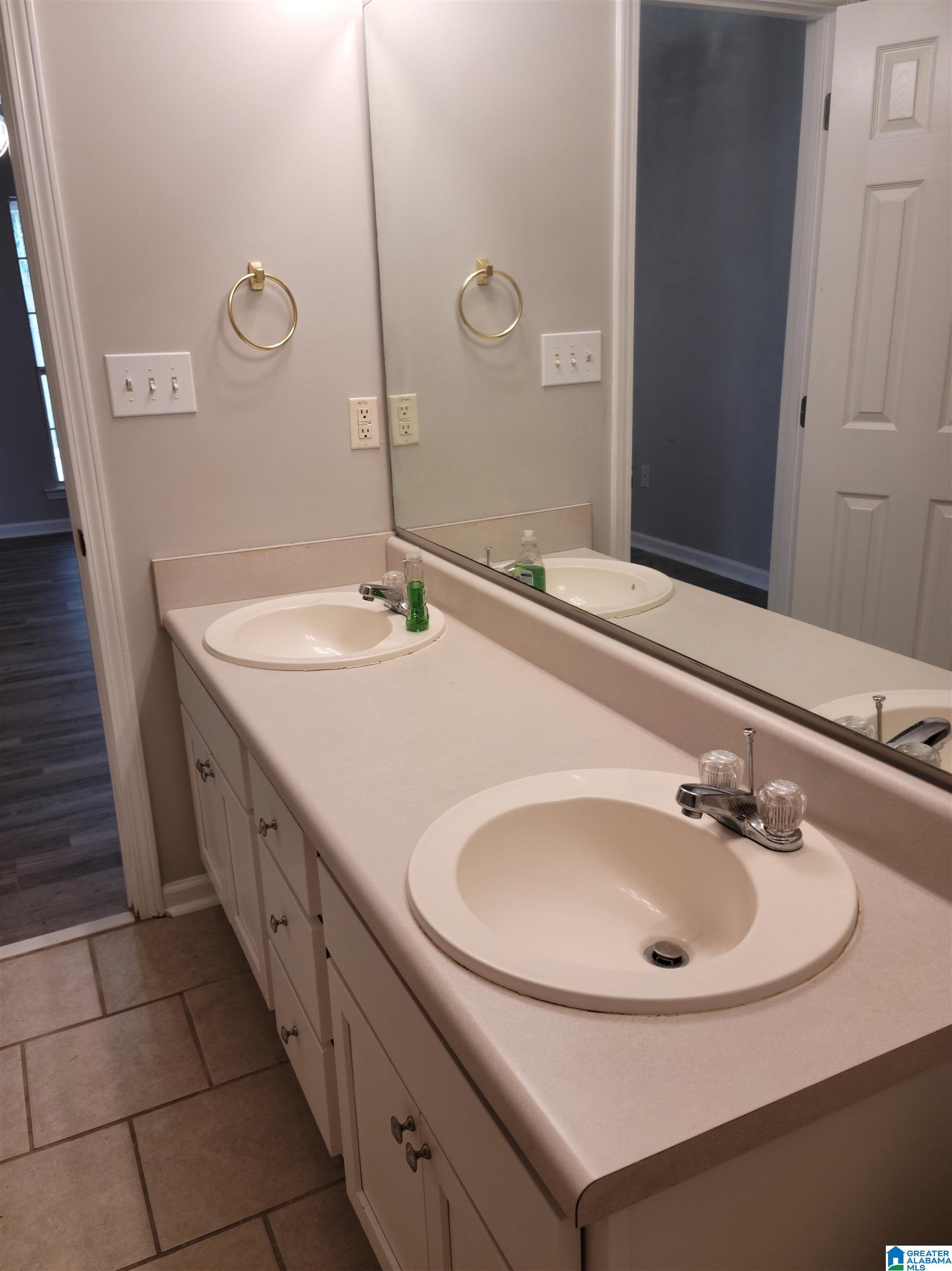 317 Rocky Ridge Circle Helena, AL 35080 - Photo 14 of 16
