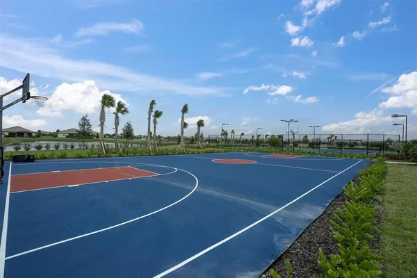 $2,425 | 15012 Lyla Terrace, Bradenton, FL 34211