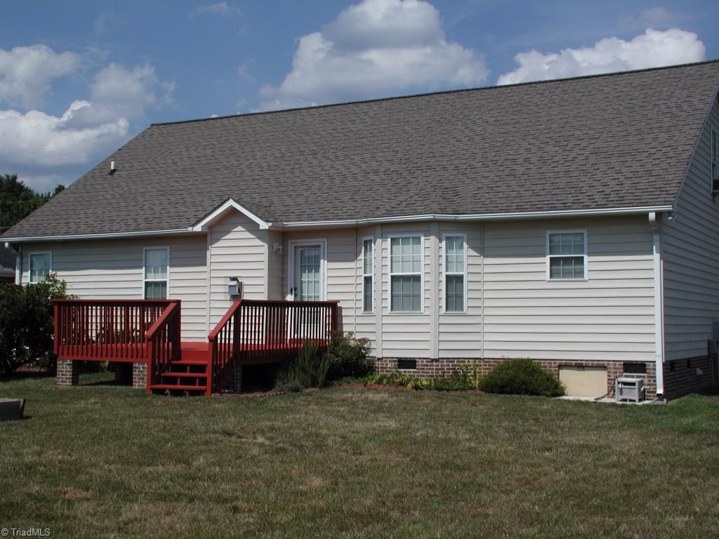 1107 Noah Road Graham, NC 27253 - Photo 23 of 24 Cook Out Freshly Stained Deck
