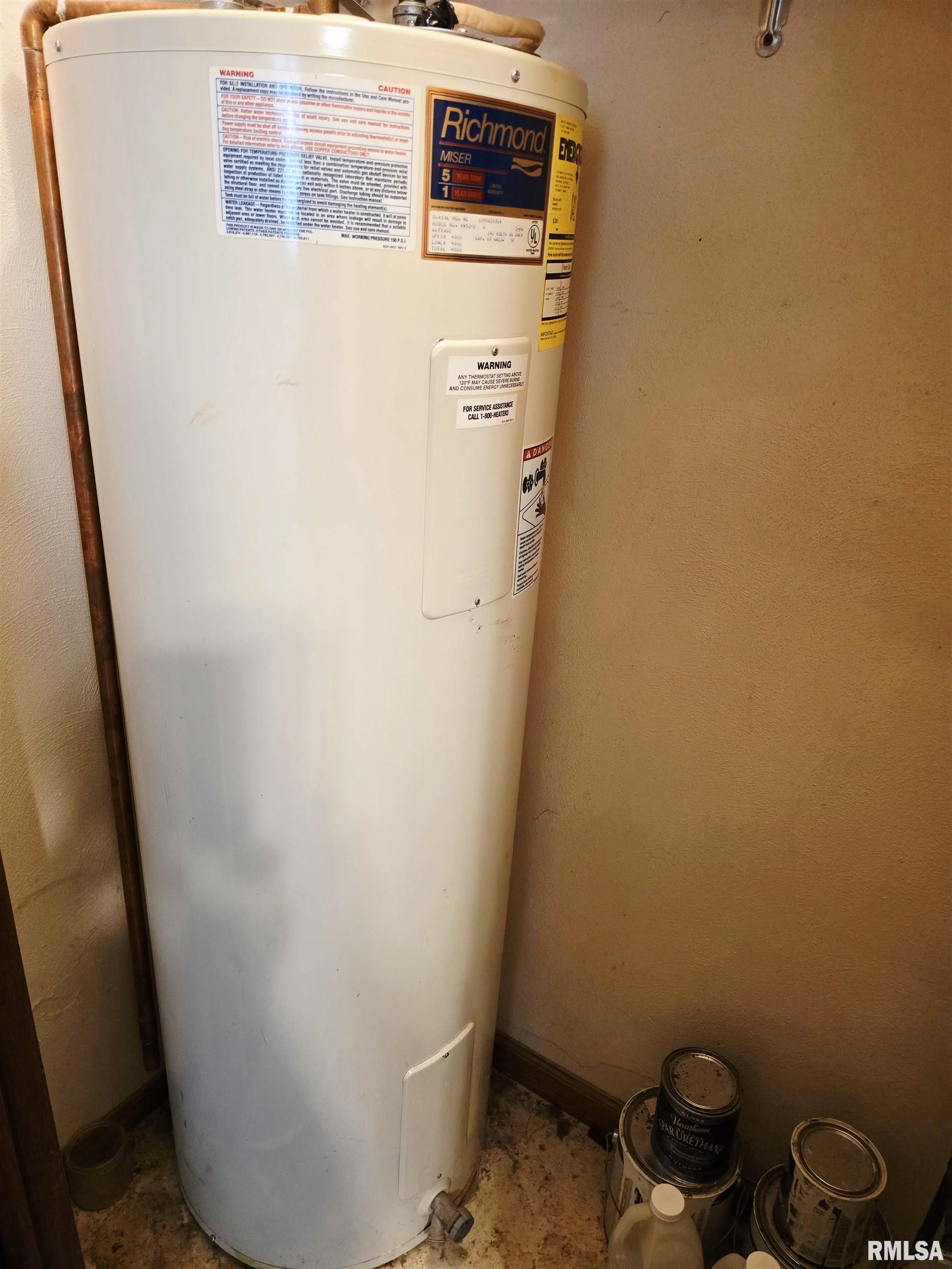 40 East Beech Street Canton, IL 61520 - Photo 28 of 45