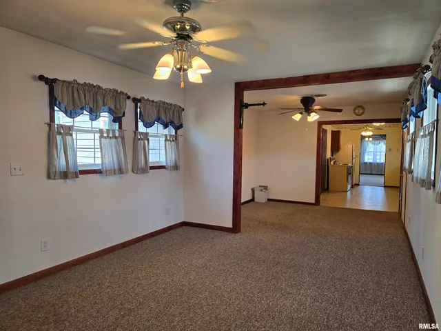 $89,900 | 40 East Beech Street, Canton, IL 61520