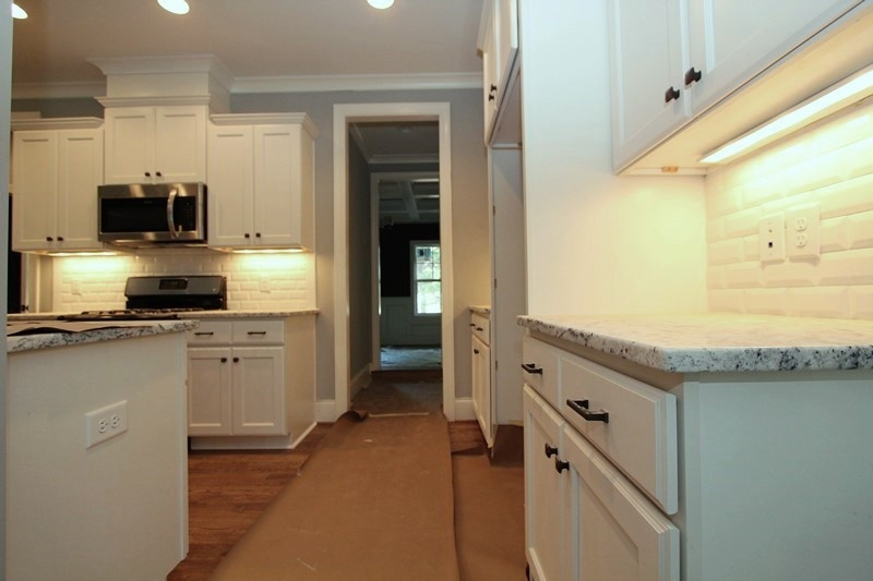 5405 Kaplan Drive Raleigh, NC 27606 - Photo 4 of 25 Photo 4