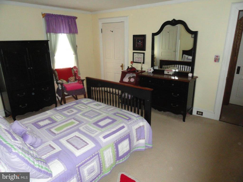 118 Akron Road Ephrata, PA 17522 - Photo 7 of 17 Gallery Image 7
