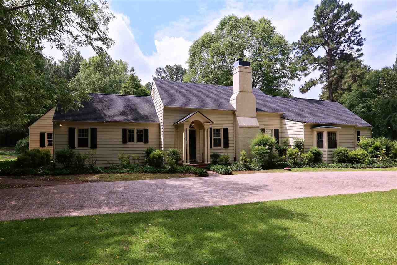 110 Linden Road Pinehurst, NC 28374 - Photo 1 of 25 Primary Photo