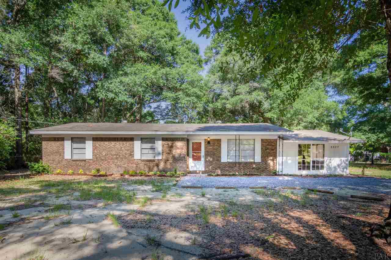 5337 Kenneth Road Milton, FL 32583 - Photo 1 of 23 Gallery Image 1