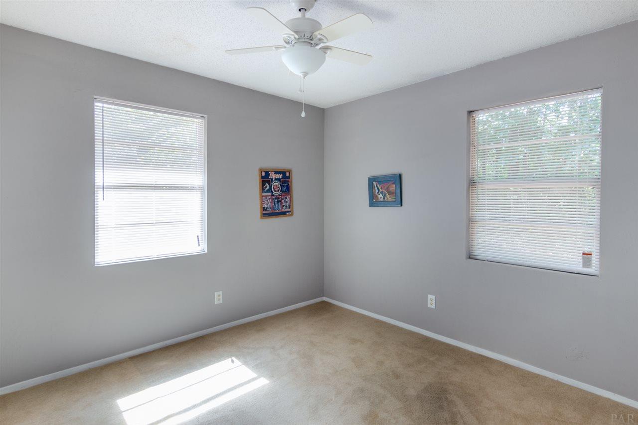5337 Kenneth Road Milton, FL 32583 - Photo 15 of 23 Gallery Image 15