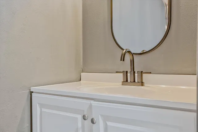 a close view of sink and tap